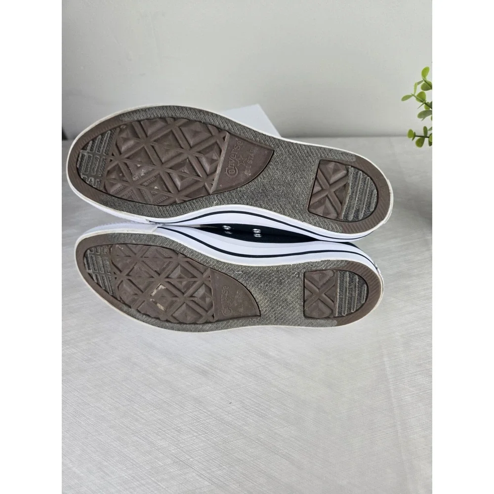 Classic Low-Top Canvas Sneakers - Black - Picture 7 of 12